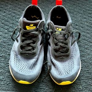 New balance fresh foam size 7.5 men
